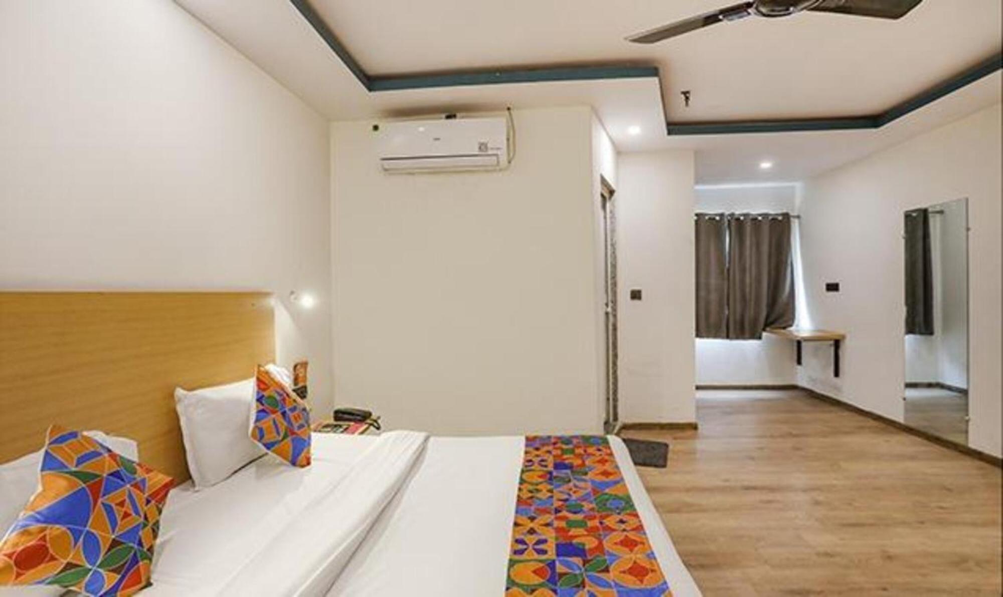 Fabhotel F9 Sector 58 Noida Ngoại thất bức ảnh